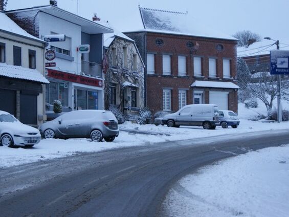 le village sous la neige